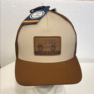 Life Is Good Jeep Patch truckers SnapBack Hat Cap in Brown and Cream NWT